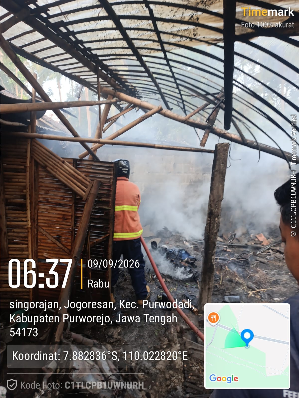 KEBAKARAN RUMAH WARGA DI DESA JOGORESAN