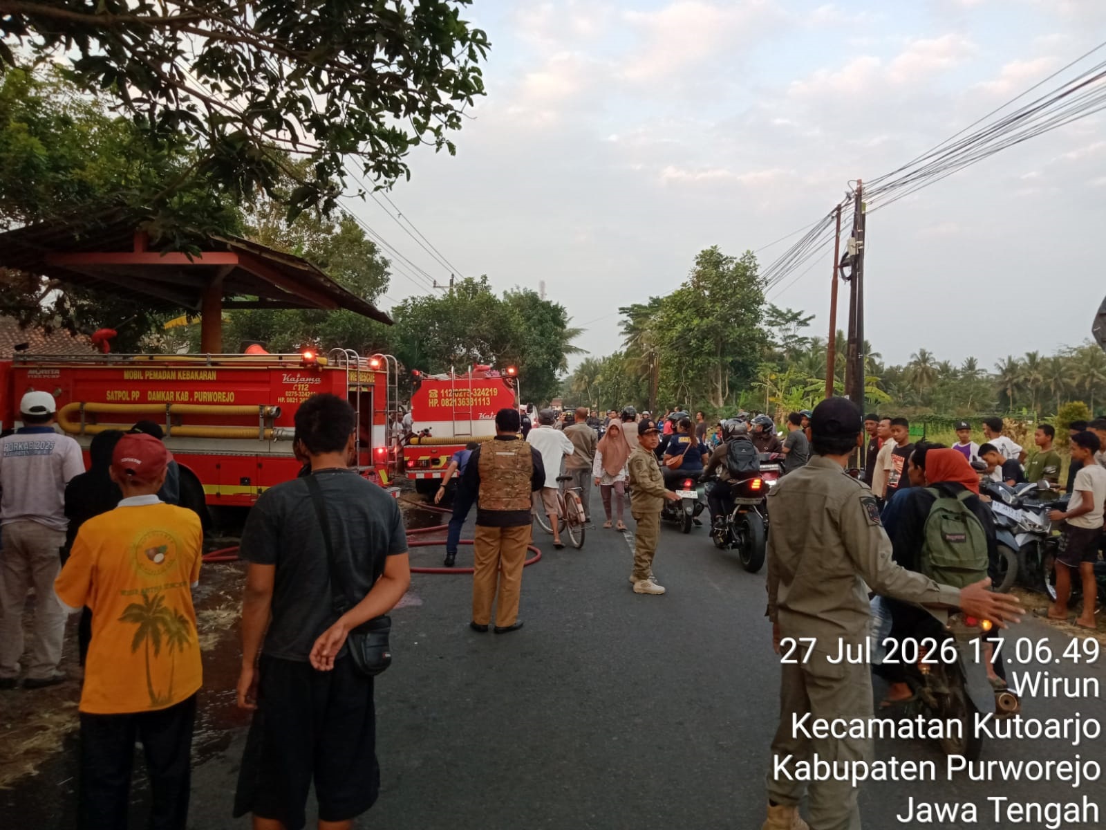 Satpol PP Damkar Melaksankan Kegiatan Patroli  wilayah Purworejo dan wilayah Kutoarjo  dalam rangka pencegahan gangguan ketentraman dan ketertiban umum